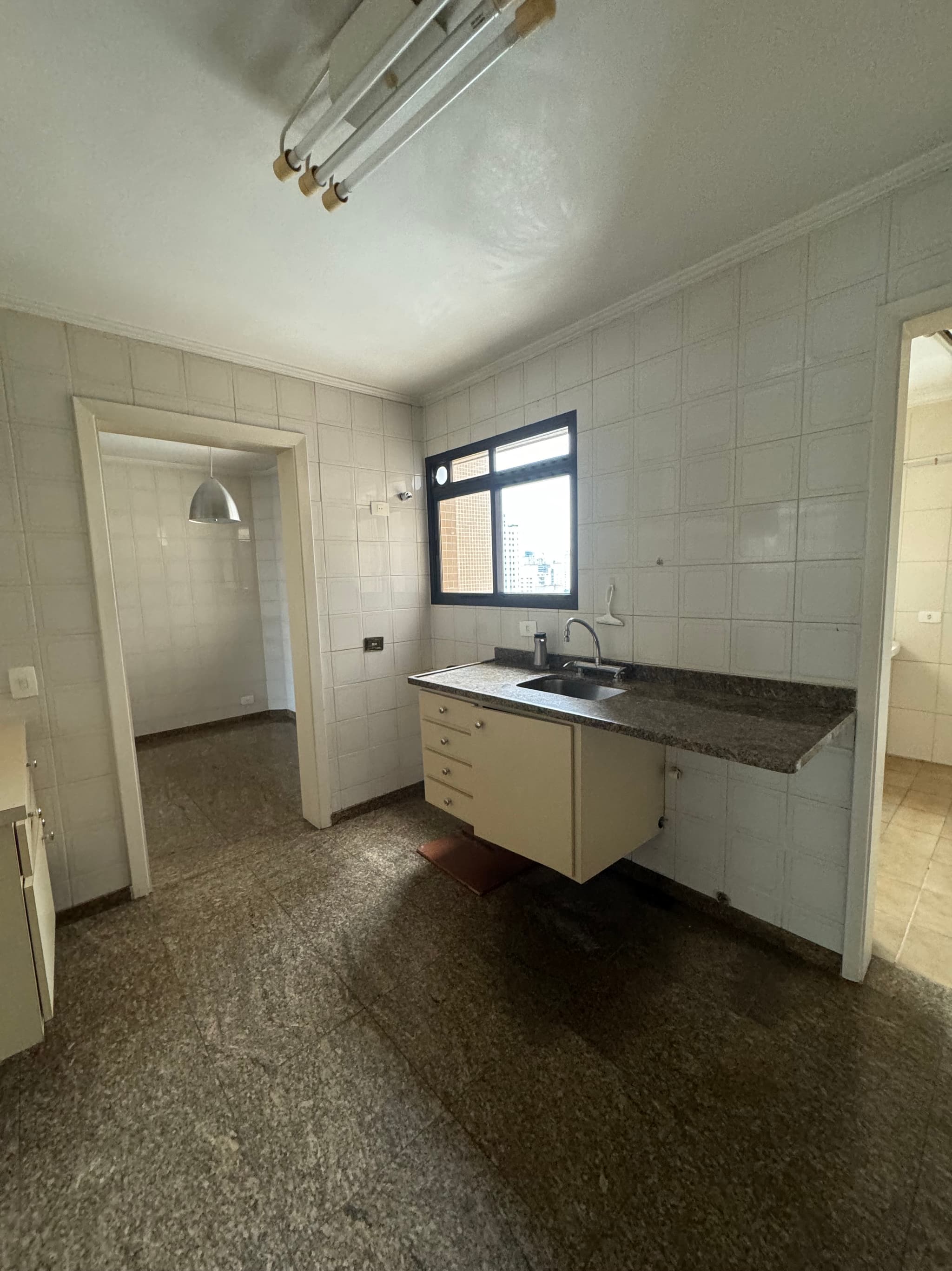 Antes x Projeto 3D x Depois da obra pronta